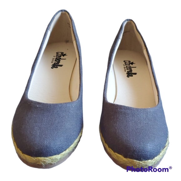 CINDERELLA OF BOSTON Petite Women’s Blue Denim Wedges Shoes - Size 3.5 M - Picture 3 of 6